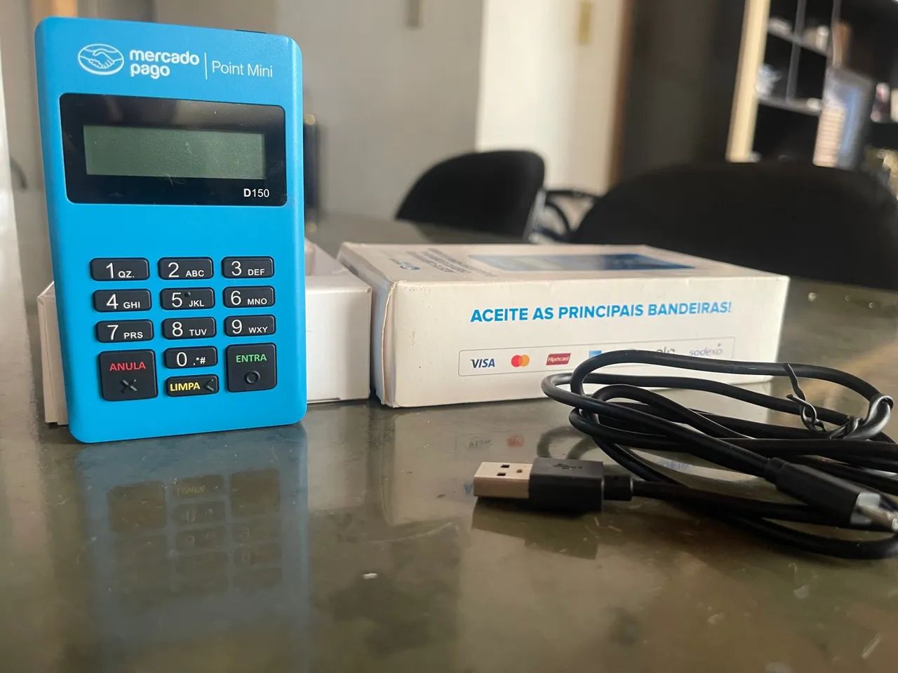 Máquina de cartão Point Mini D150 nova 