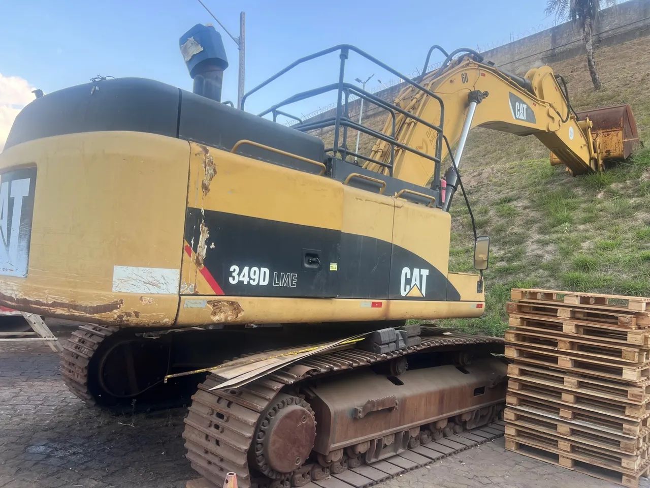 Escavadeiras Caterpillar 36 e 349  - Foto 3