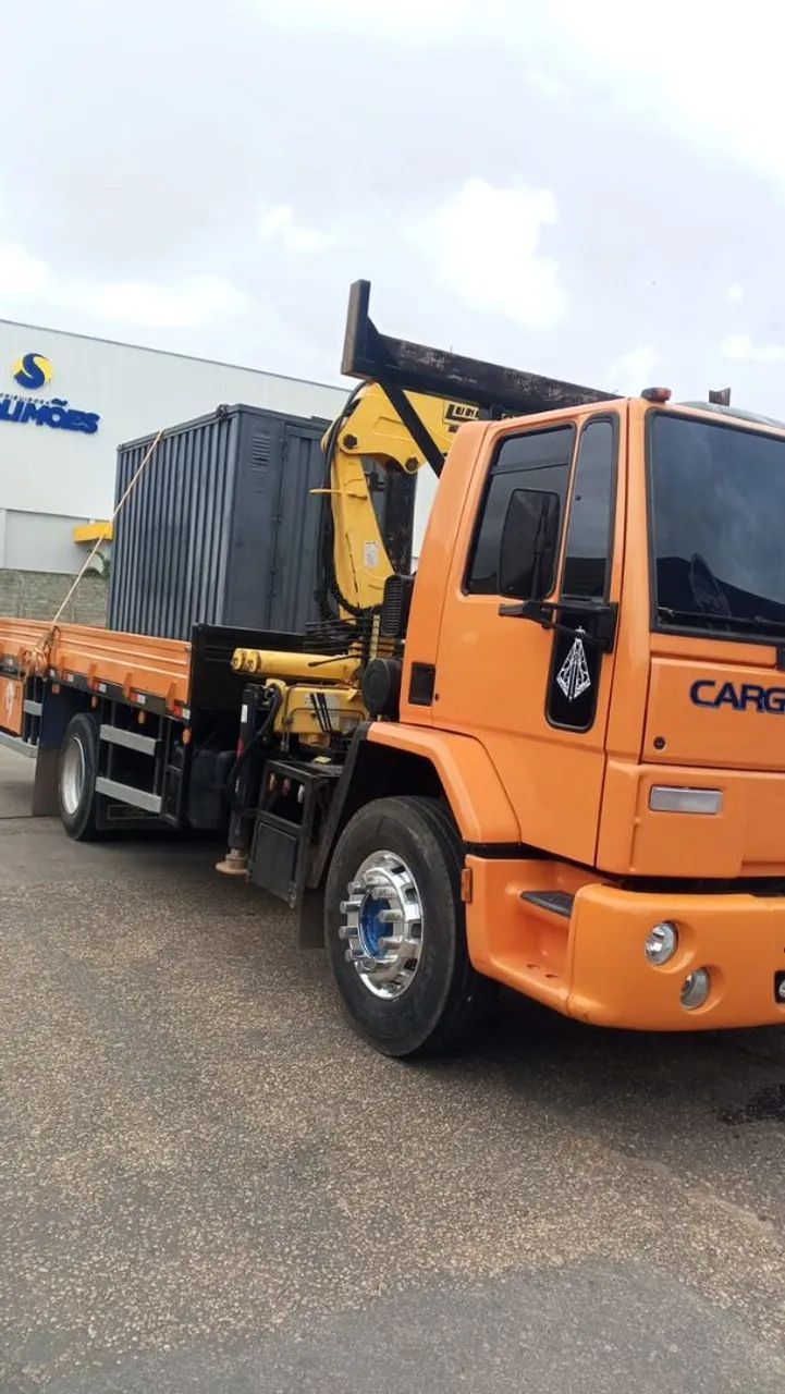 Vendo conjunto caminhão e munck 290 mil ou 170 mil caminhão no chassi *  - Foto 11