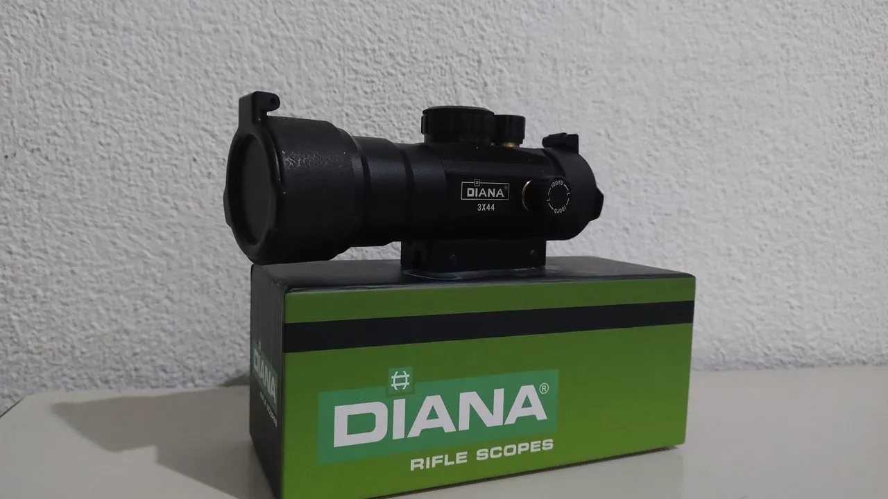 Mira Telescópica Diana 3x44 para Caça
