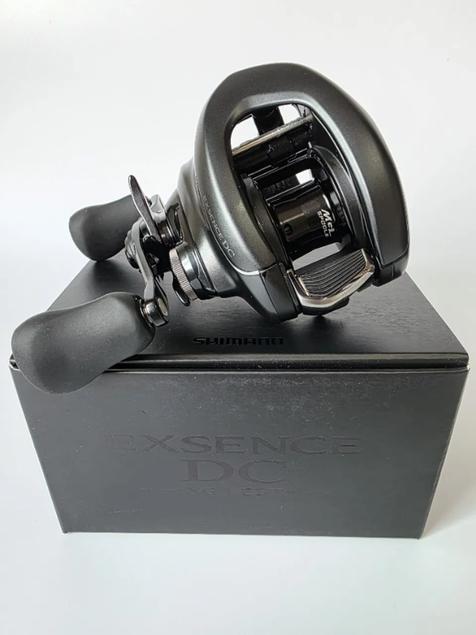 Carretilha Shimano® Exsence DC XG 2022 - Esquerda - NOVA