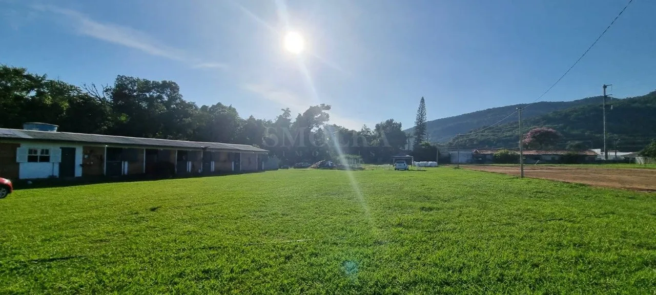 Terreno a venda com escritura pública na SC 403 com viabilidade construtiva .
