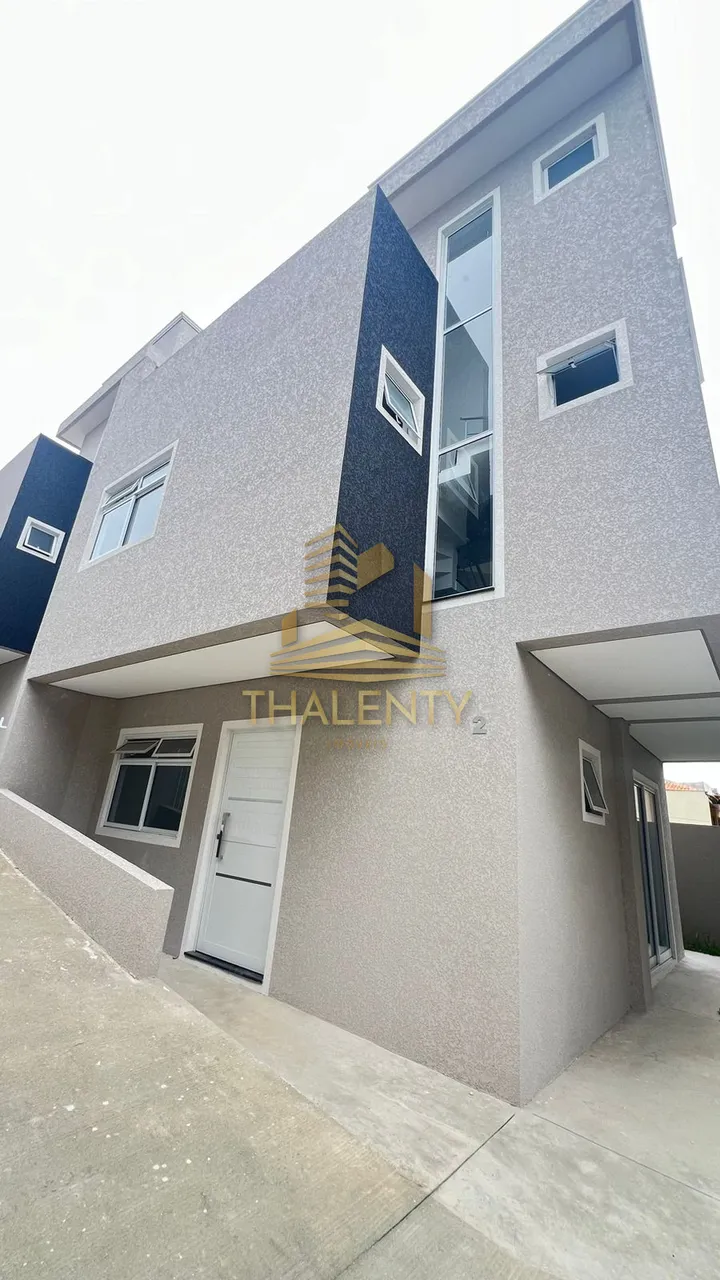SOBRADO EM CONDOMÍNIO com 3 dormitórios à venda por R$ 660.000,00 no bairro Xaxim - CURITI
