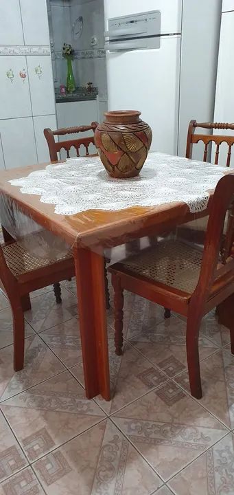 4 Cadeiras de madeira com assento em palhinha - Foto 3