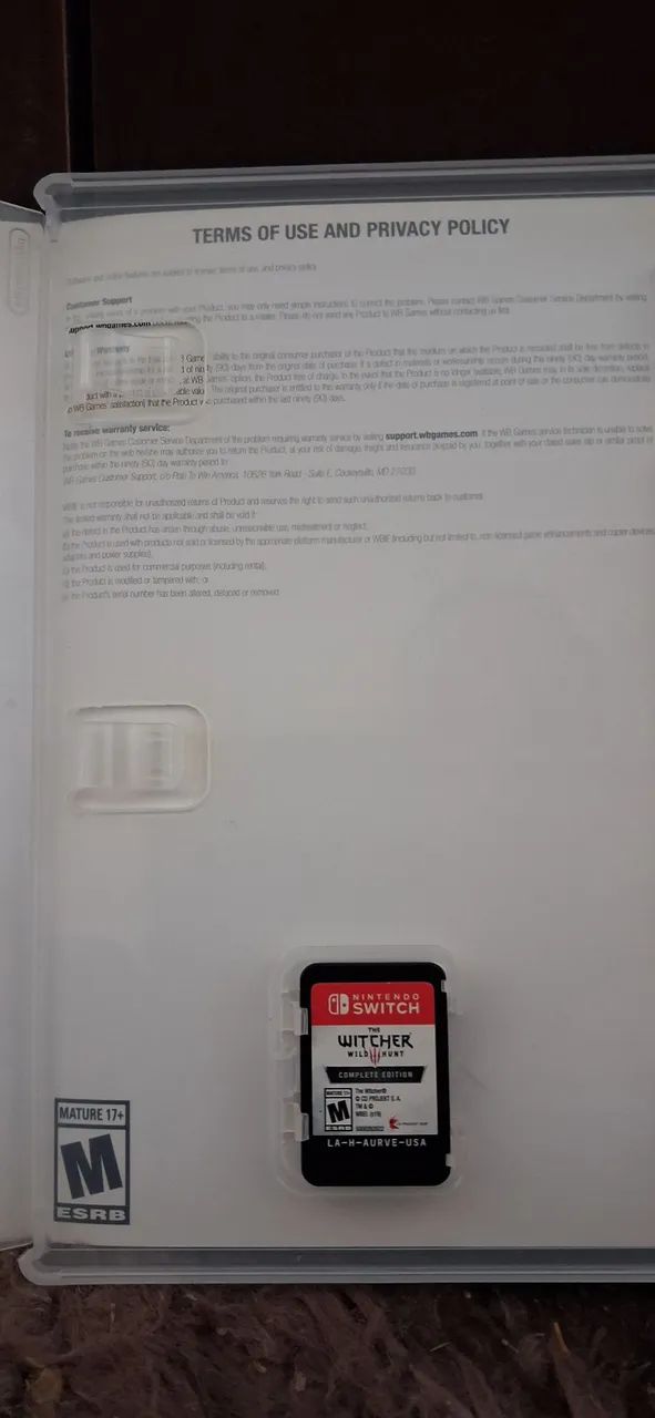 The Witcher 3: Wild Hunt - Complete Edition (Nintendo Switch) - Foto 3