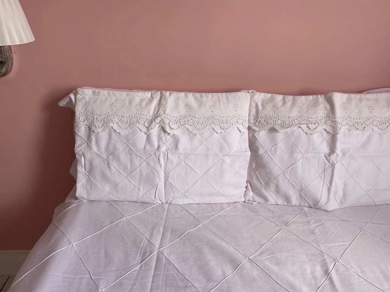 Colcha Matelassê de piquê com Richelieu  - Foto 4