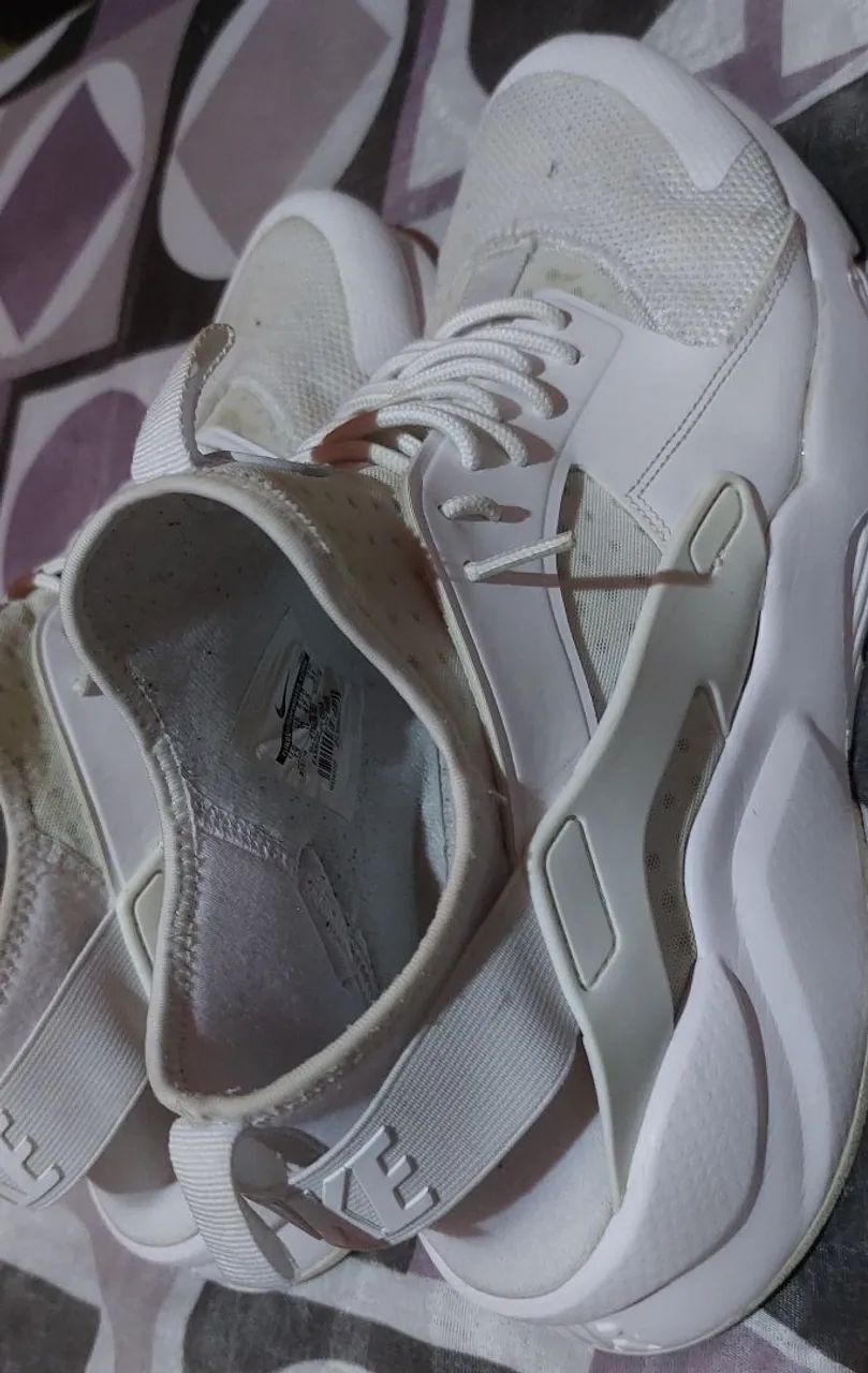 Tênis Nike Air Huarache Run Ultra semi novo N°44 - Foto 5