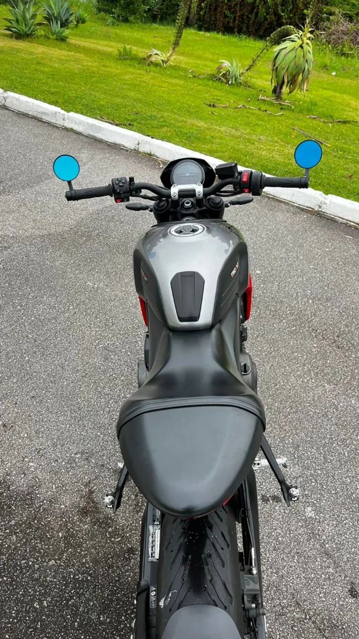 Triumph Trident 660 - Foto 4