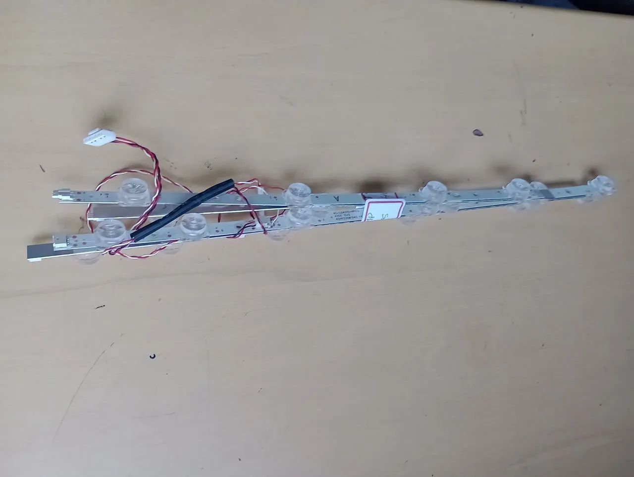 Barras de LED da TV Semp 40s5600fs