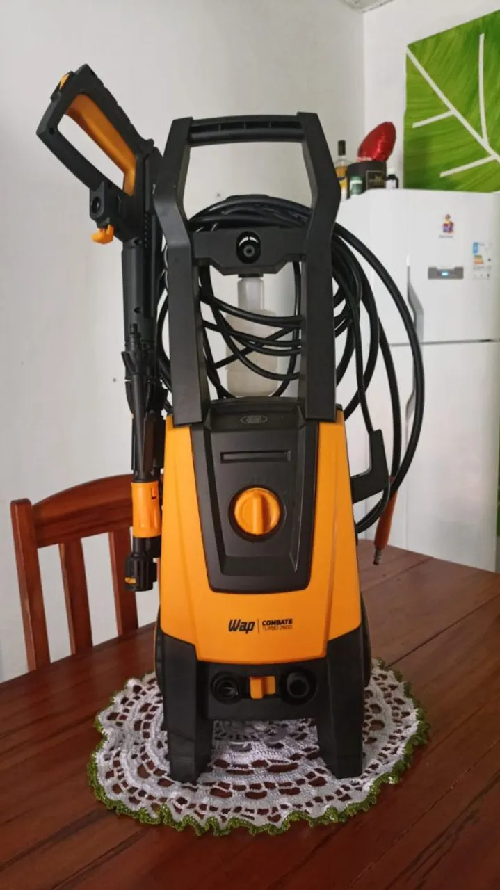 Lavadora de Alta Pressão WAP Combate Turbo 2600