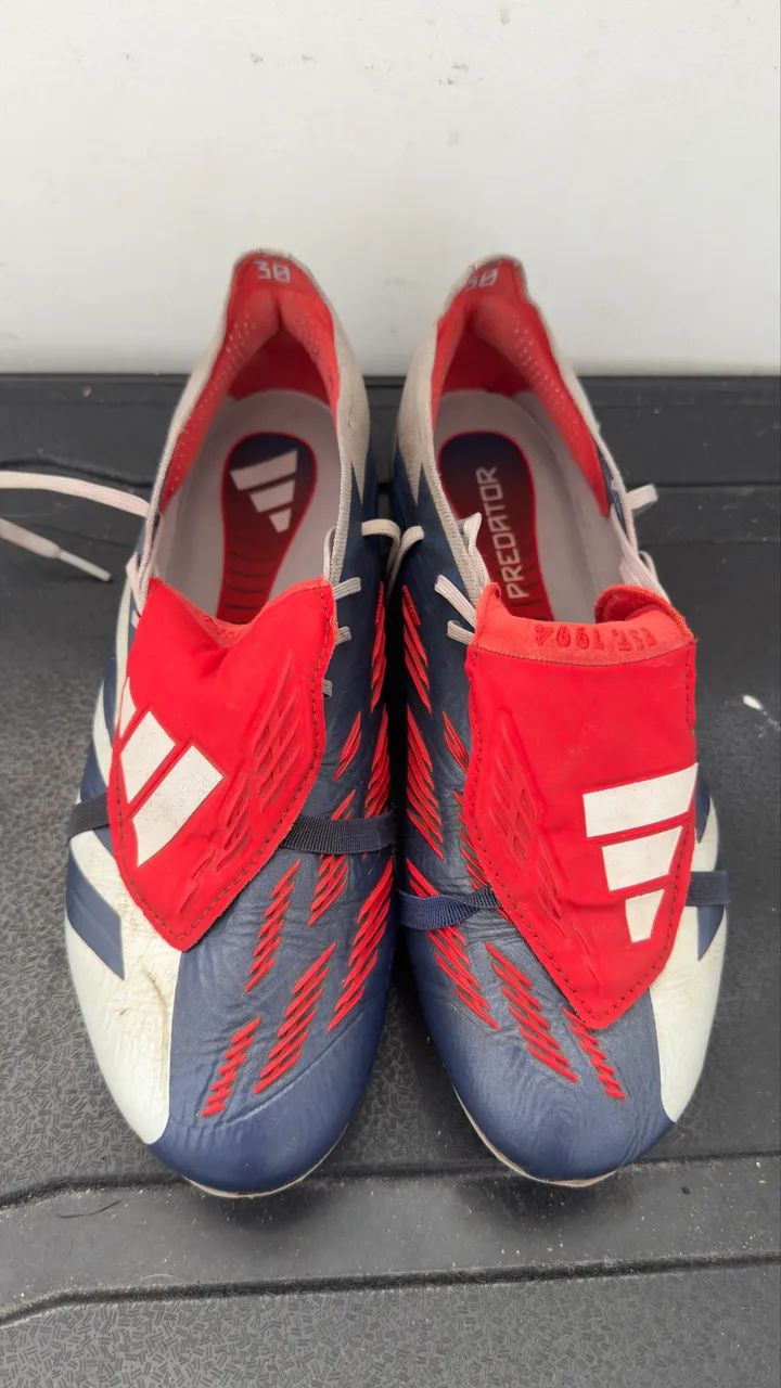 Chuteira Adidas Predator Roteiro Original - Calçados Esportivos - Lagoa ...