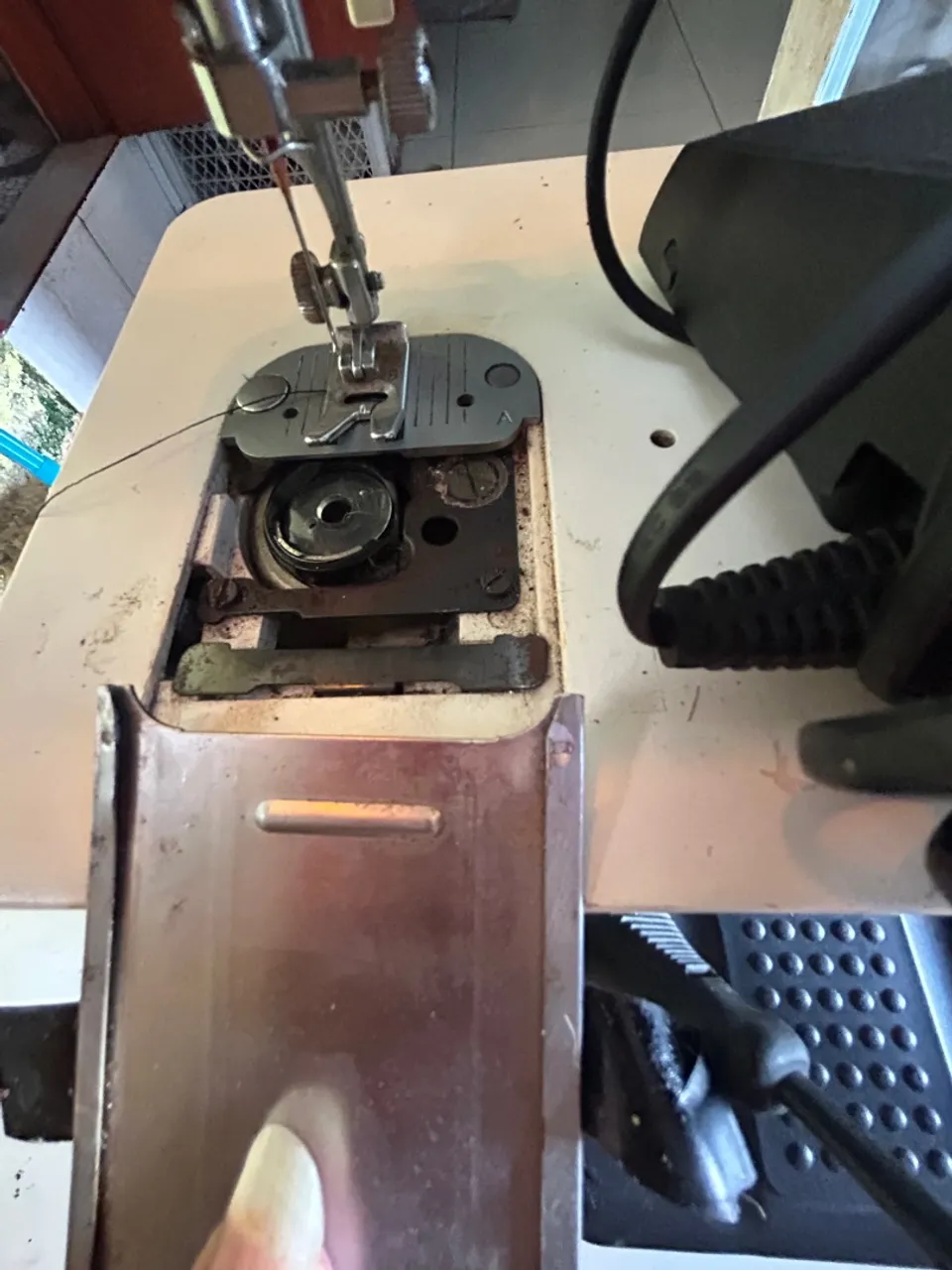 Máquina de Costura Singer