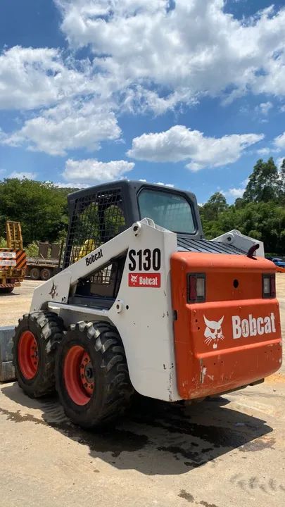 mini carregadeira bobcat s130  - Foto 5
