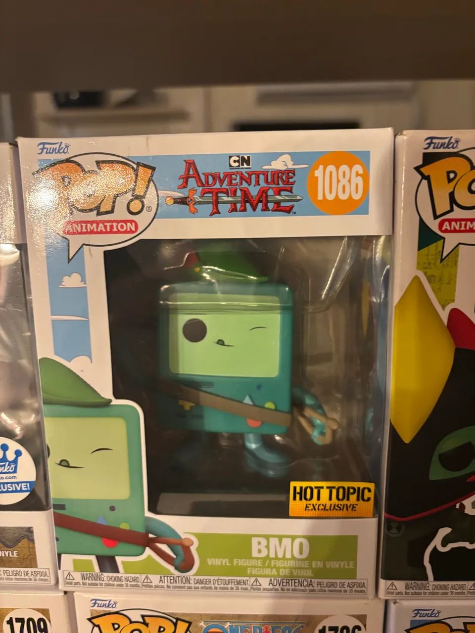 funko pop! animation: hot topic - bmo with bow - adventure time - collectable vinyl figure