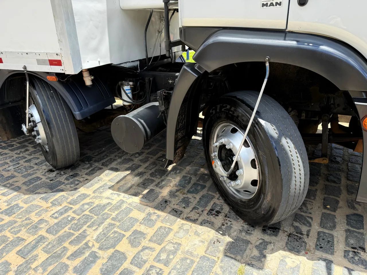 VW 24.280 Diesel 2016 Manual Constellation BITRUK MAN 8X4 Único Dono Novíssimo  - Foto 5