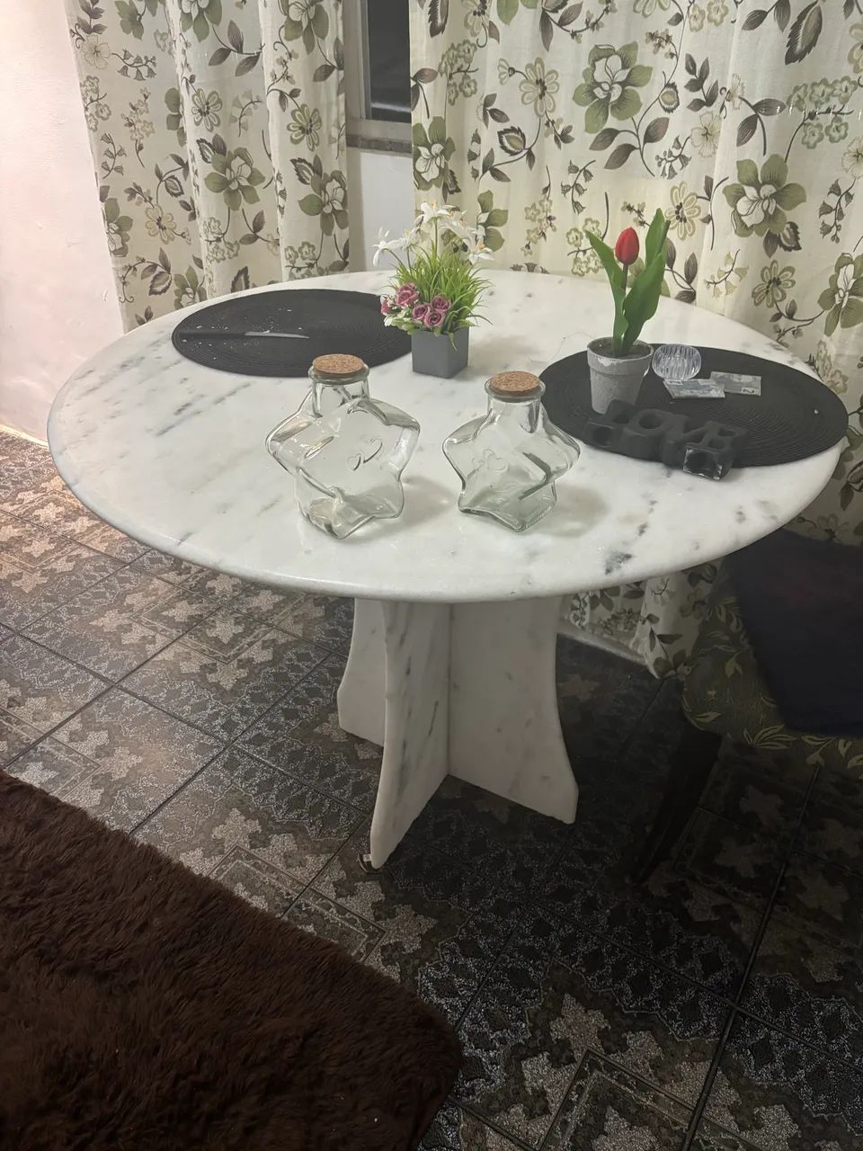 Mesa totalmente de mármore  - Foto 2
