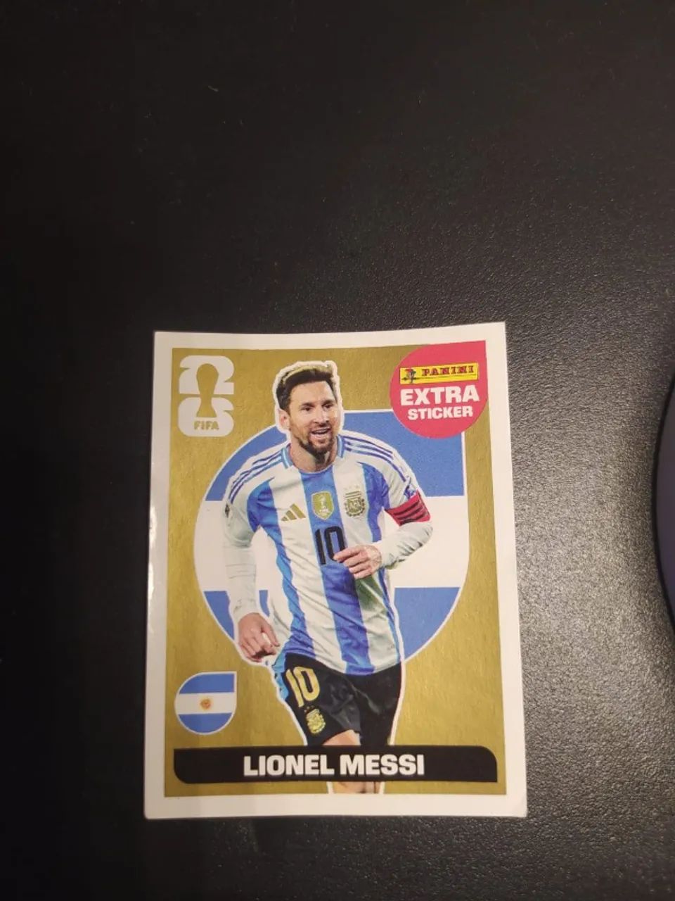 Figurinha Legend dourada Messi 