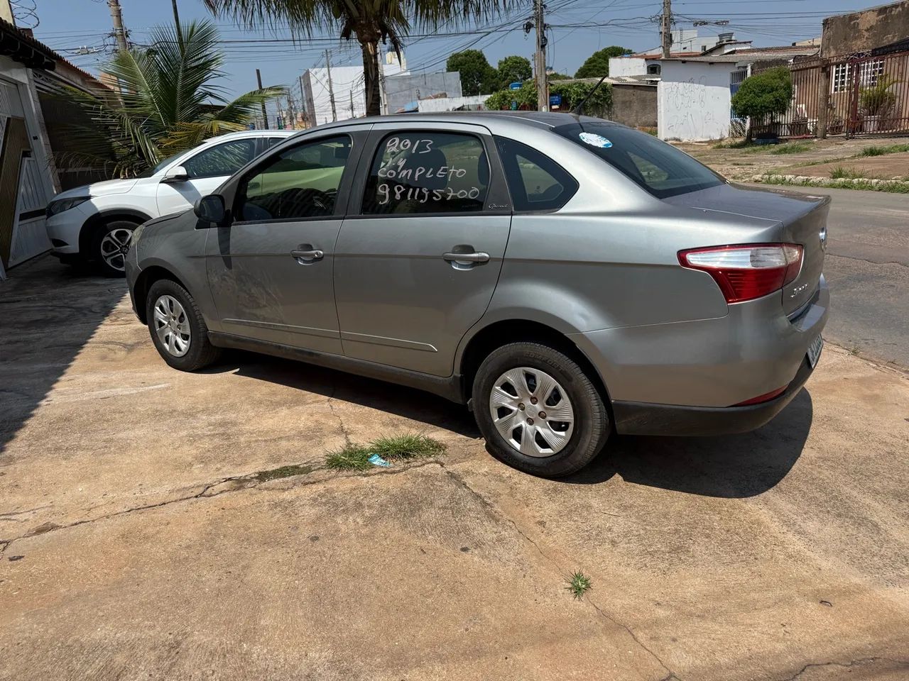 Fiat Grand Siena Grand Siena ATTRAC. 1.4 EVO F.Flex 8V 2013