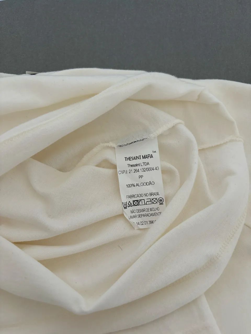 Camiseta Oversized lette - off white - The Saint - PP - Foto 5