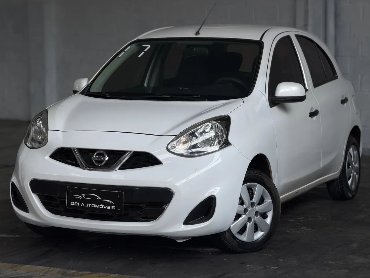 Nissan March 2017