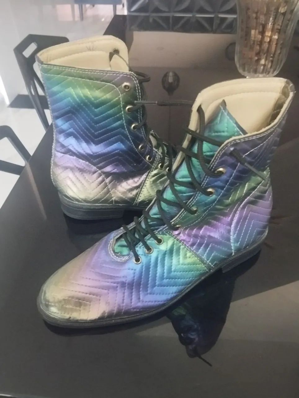 Bota holográfica  - Foto 3