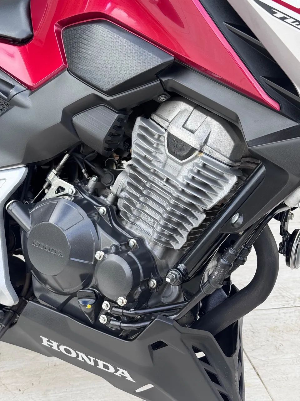 HONDA CB TWISTER 300F 2026 / APROVA MOTOS  - Foto 4