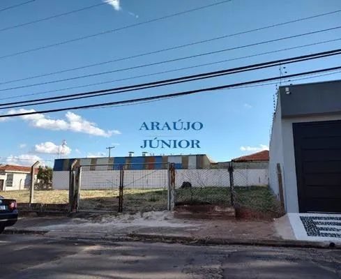 TERRENO PARA LOCAÇÃO NO VILA DAINESE