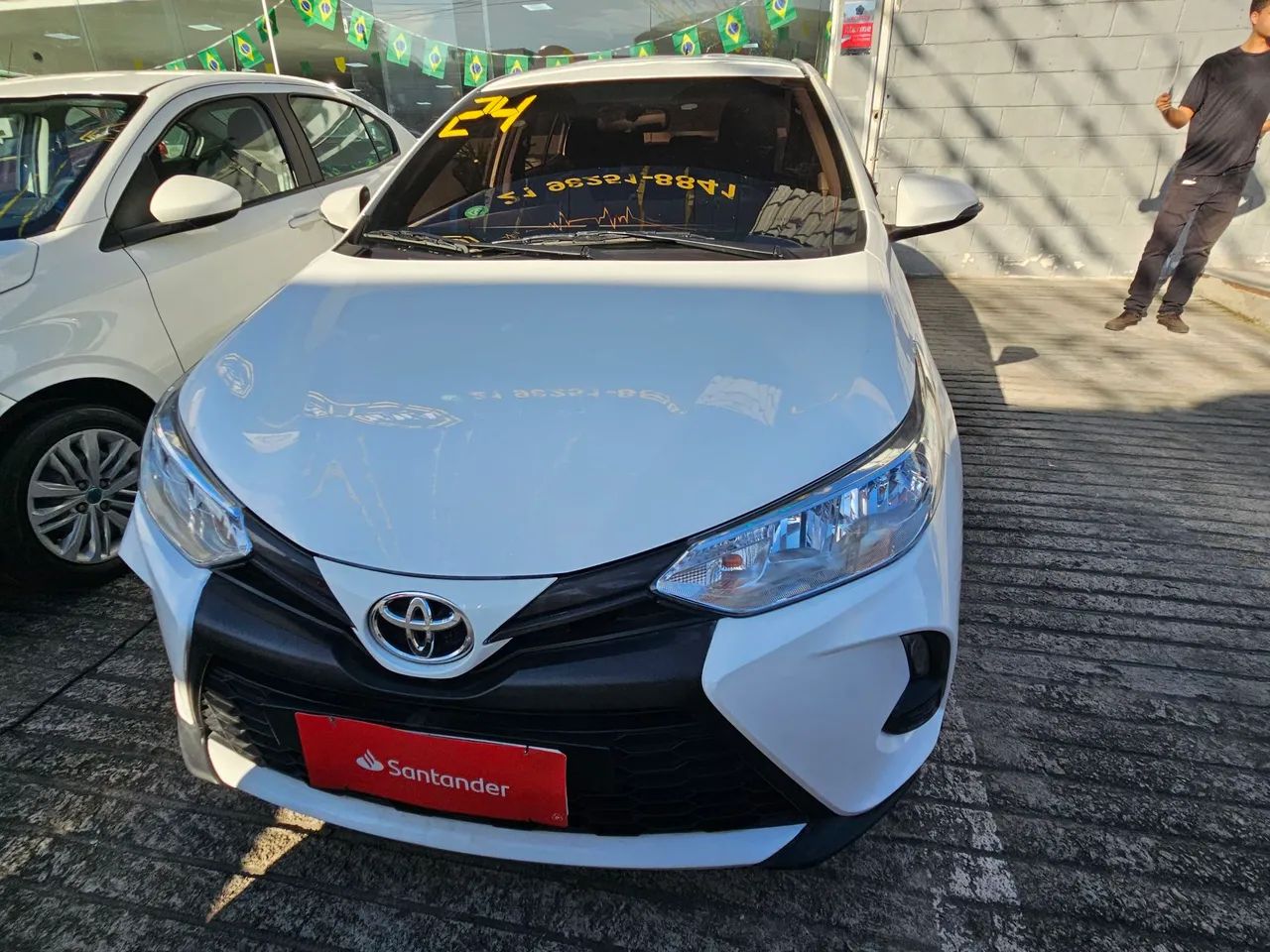 Toyota Yaris YARIS XL Sedan 1.5 Flex 16V 4p Aut. 2024