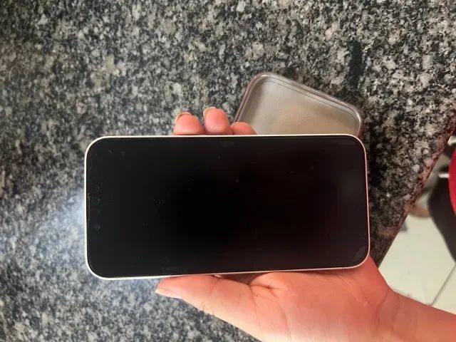 iPhone 14 - Foto 3