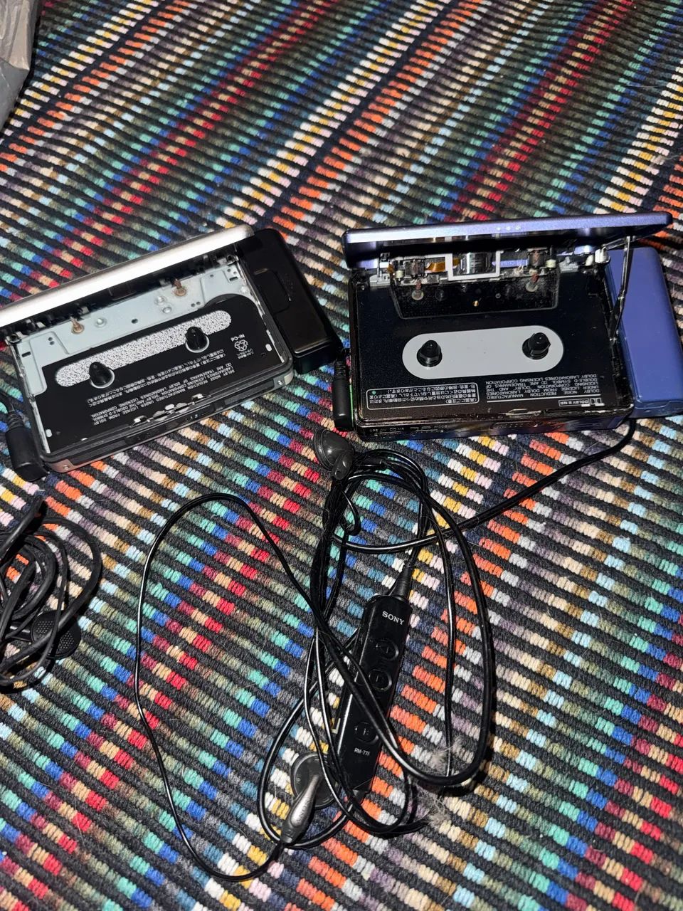 2 Sony walkman original (Raro) - Foto 3