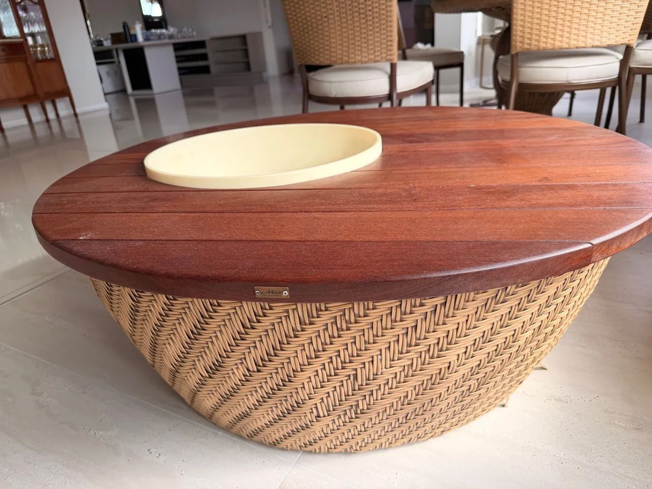 Mesa de Centro MAC com Champanheira ? Sofisticação para sua Varanda - Foto 2