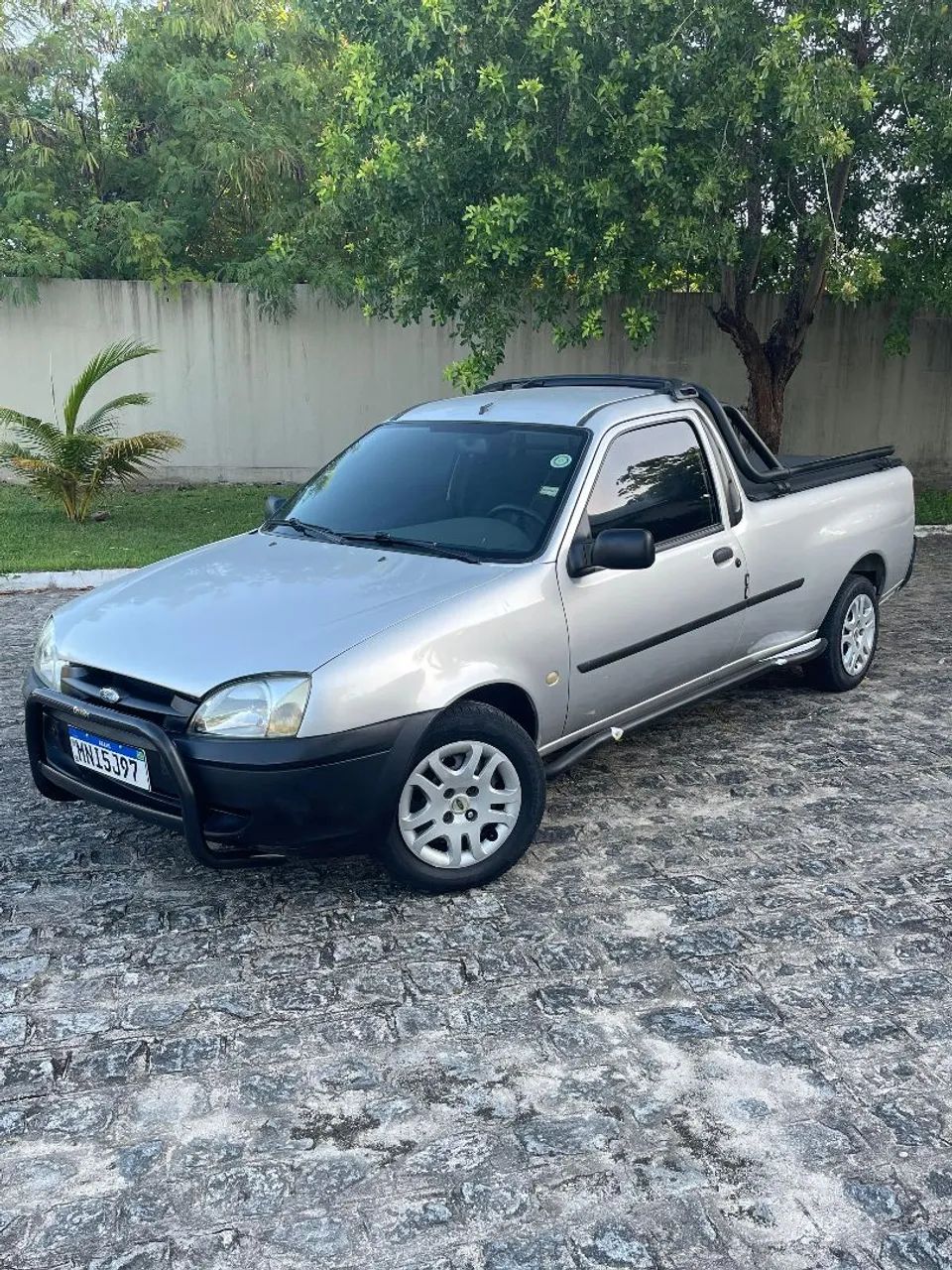 Ford Courier 1.6 L/ 1.6 Flex 2005