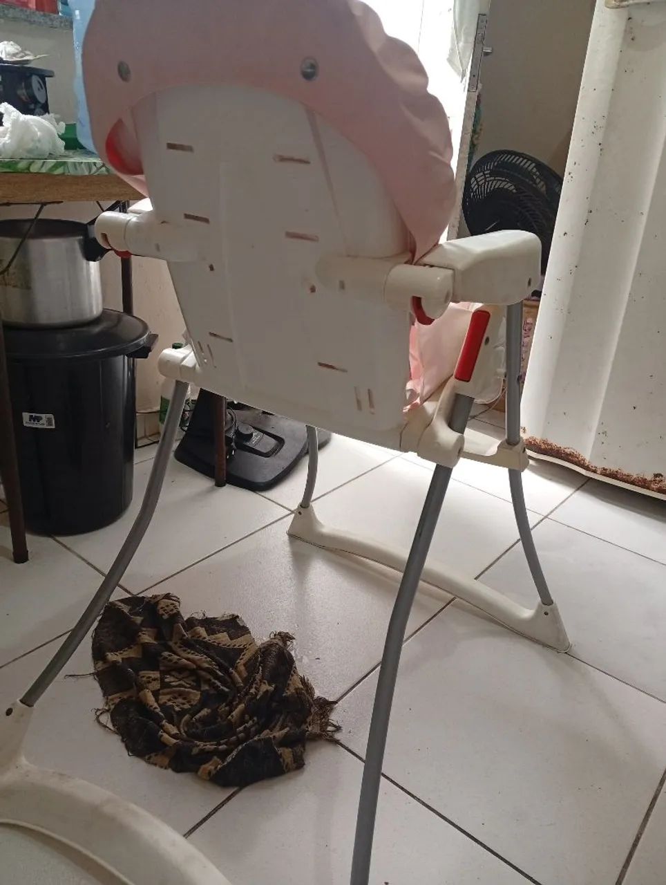 Cadeira de alimentação bebê  - Foto 3