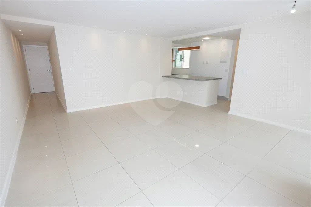 Imóvel para venda possui 106 metros quadrados com 3 quartos em Tijuca - Rio de Janeiro - R - Foto 3