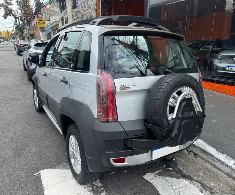 Fiat Idea Adv./ Adv.lock.dualogic 1.8 Flex 5P 2012 - Foto 4