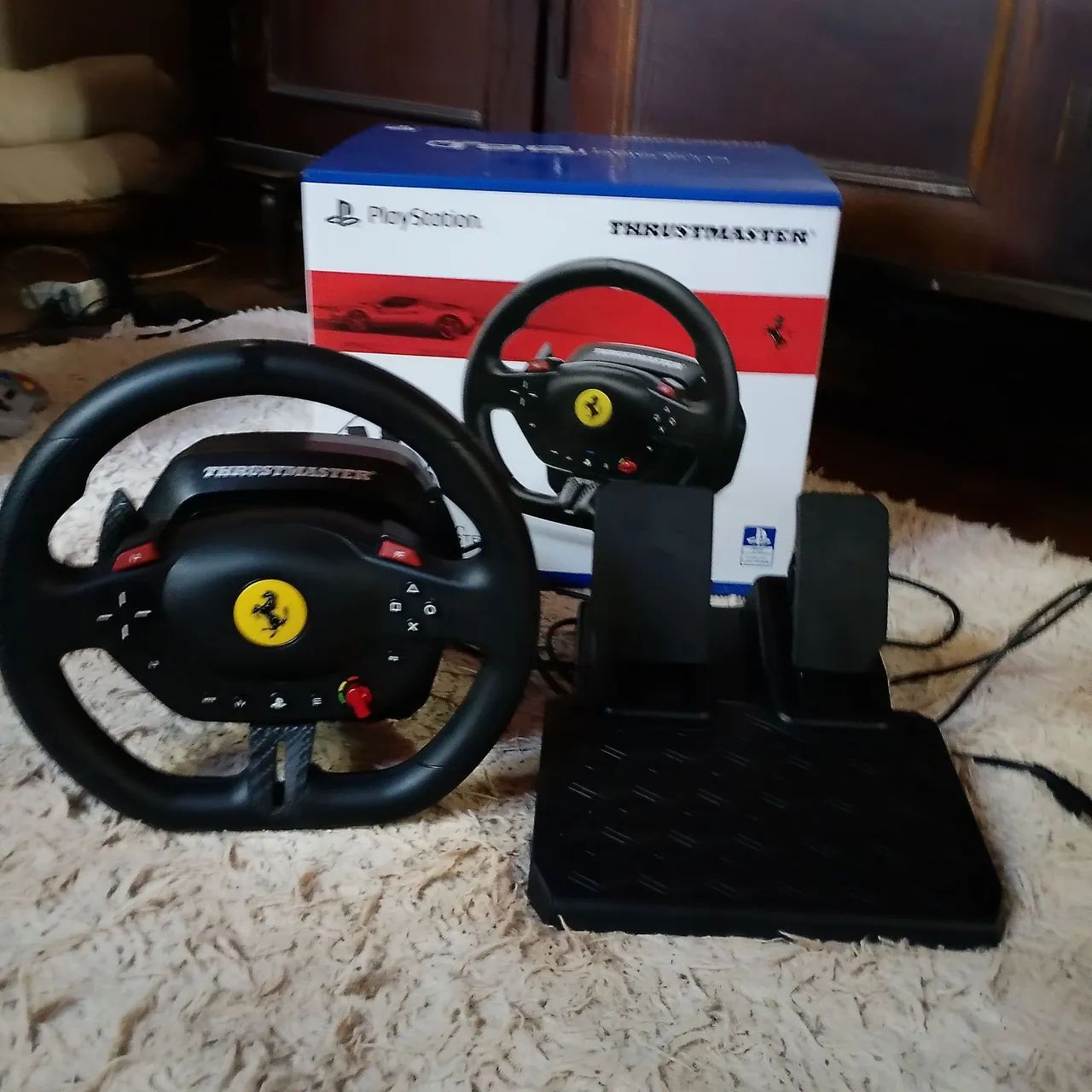 Volante Thrustmaster T98 Ferrari 296 GTB - PS5, PS4 e PC  - Foto 4