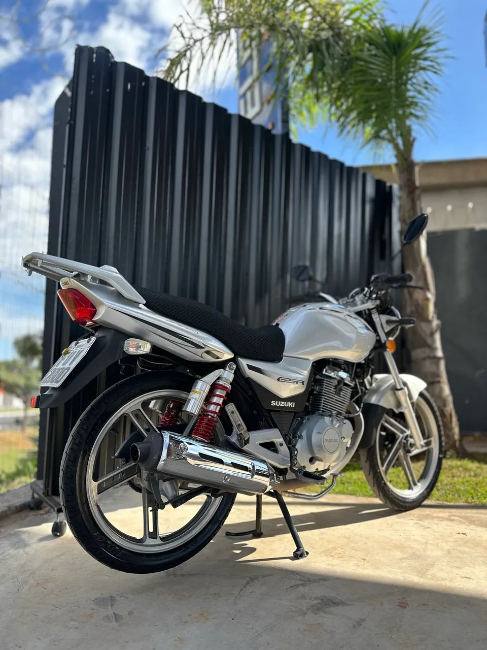 Suzuki 150 - Foto 2