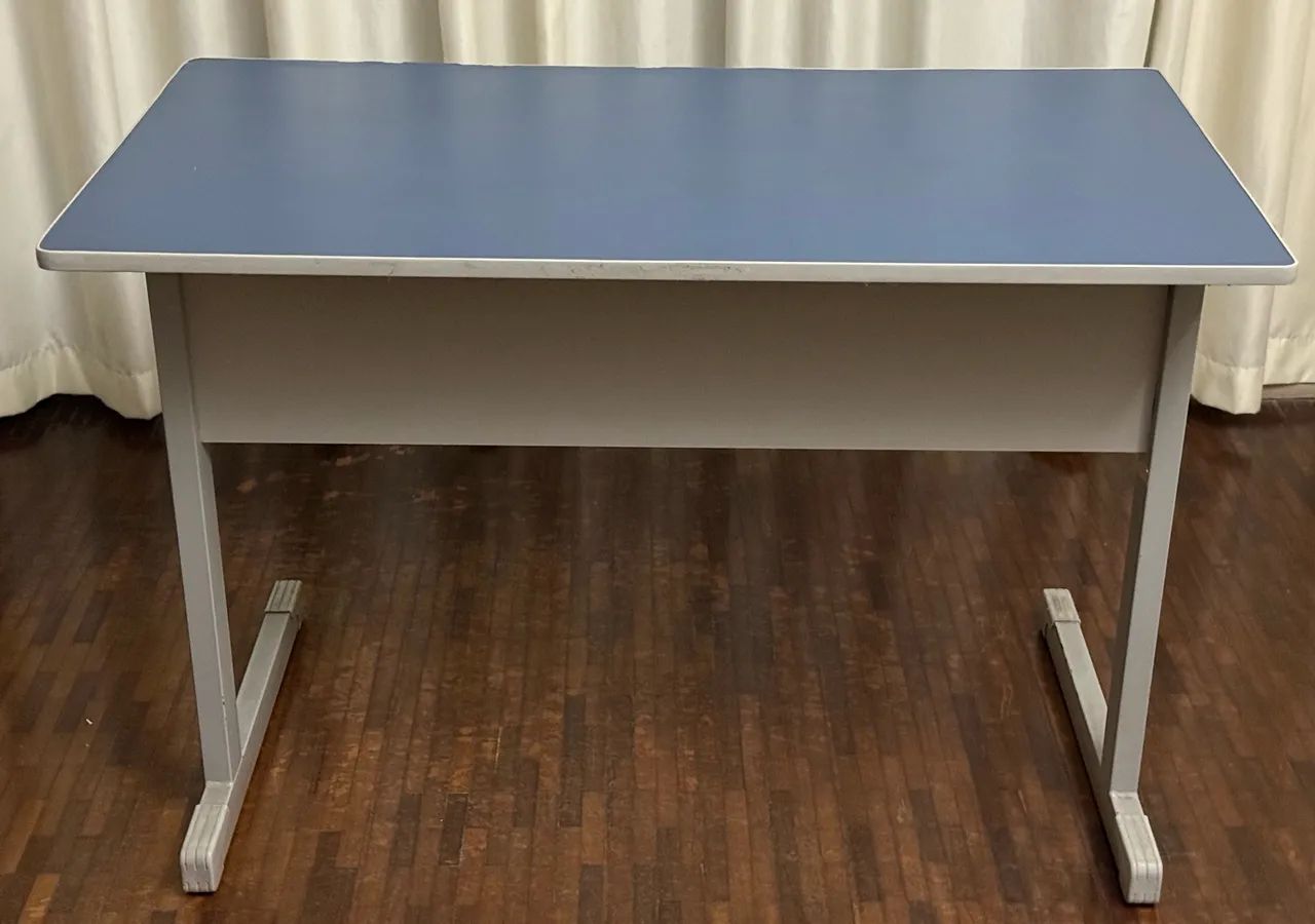 Mesa de Escritório e Home Office  - Foto 5