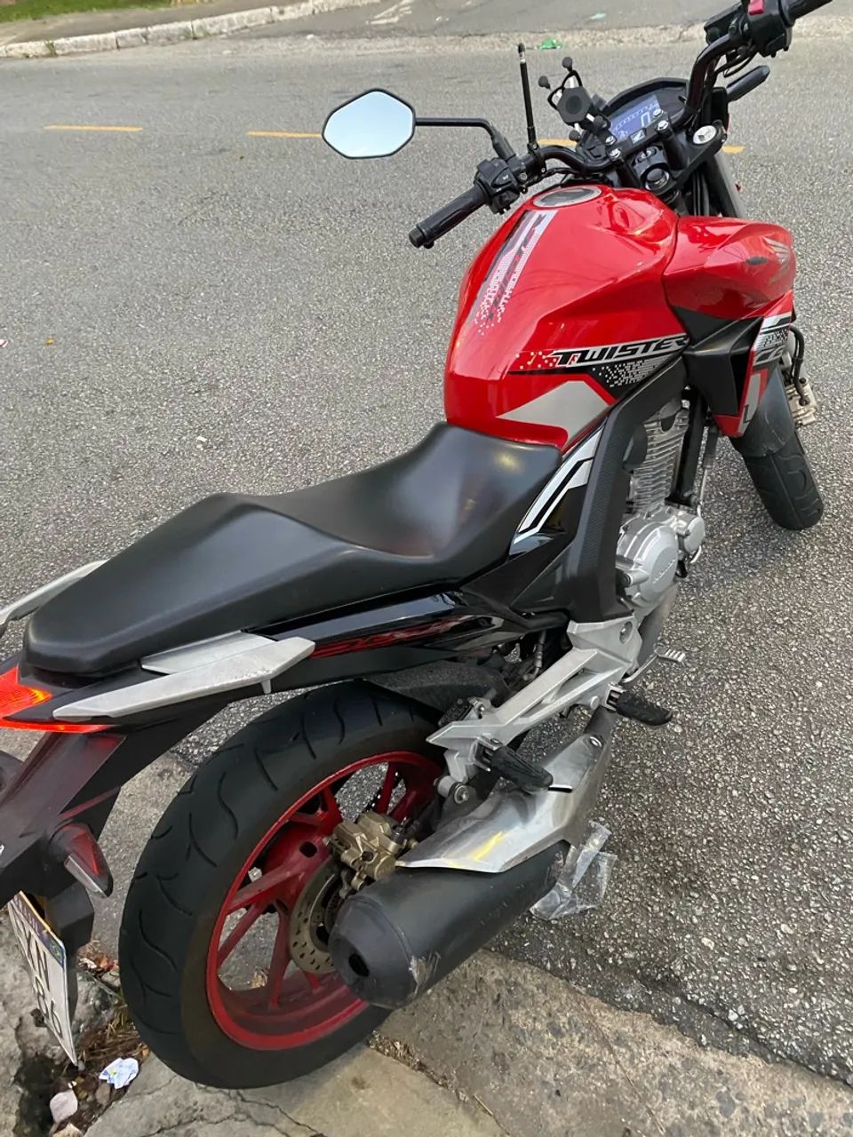CB TWISTER 250F - Foto 4