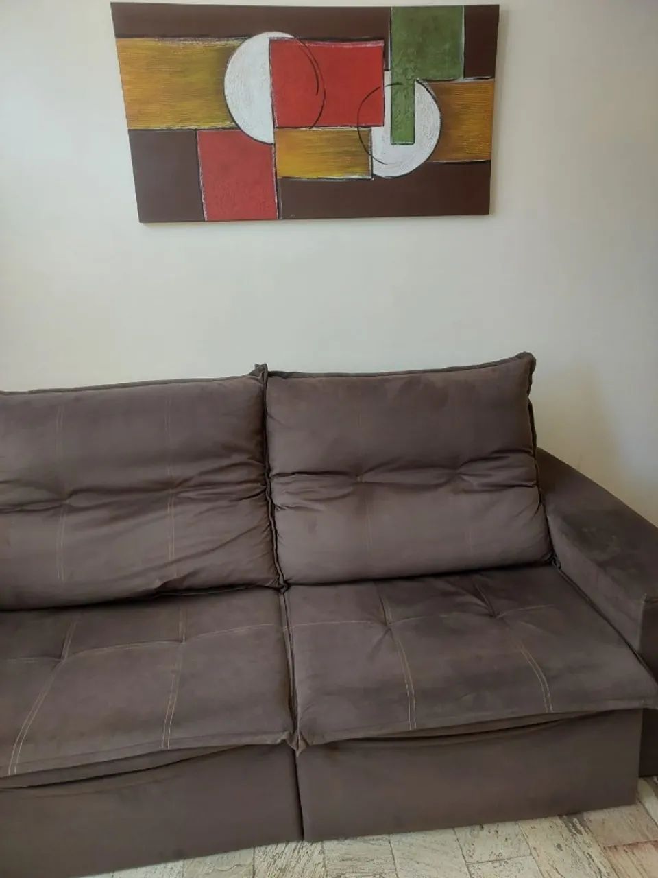 Sofá retratil semi novo TOP  - Foto 4