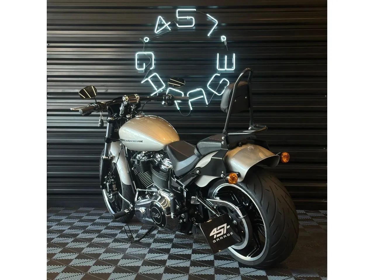SOFTAIL BREAKOUT FXBRS PRATA 2018/2018 - Foto 4