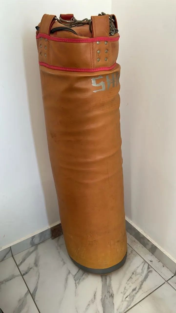 Saco de pancada + luvas - Foto 2
