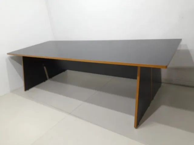 Mesa de reunião para escritório