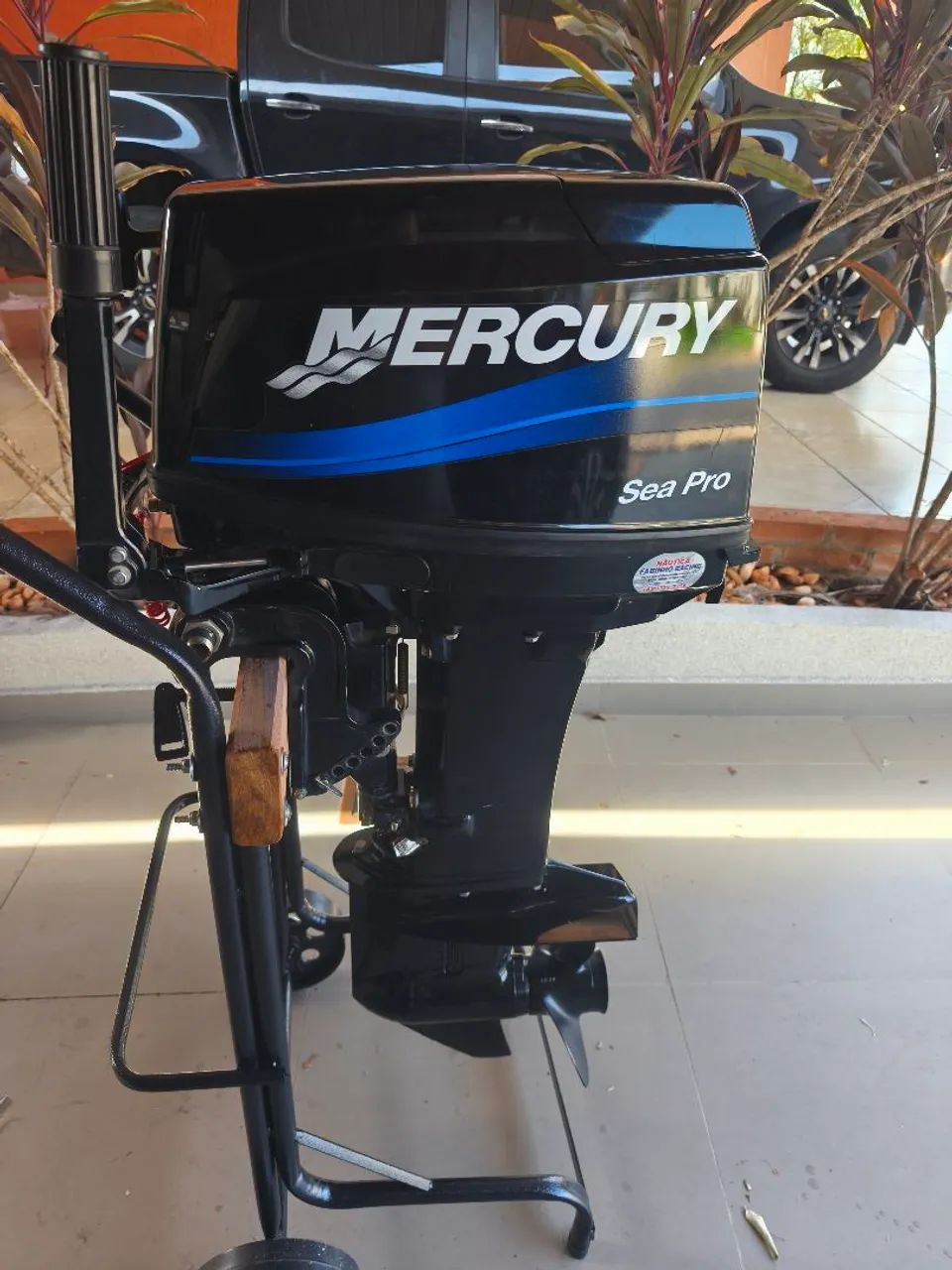 Motor de popa 25HP MERCURY Sea Pro 2015