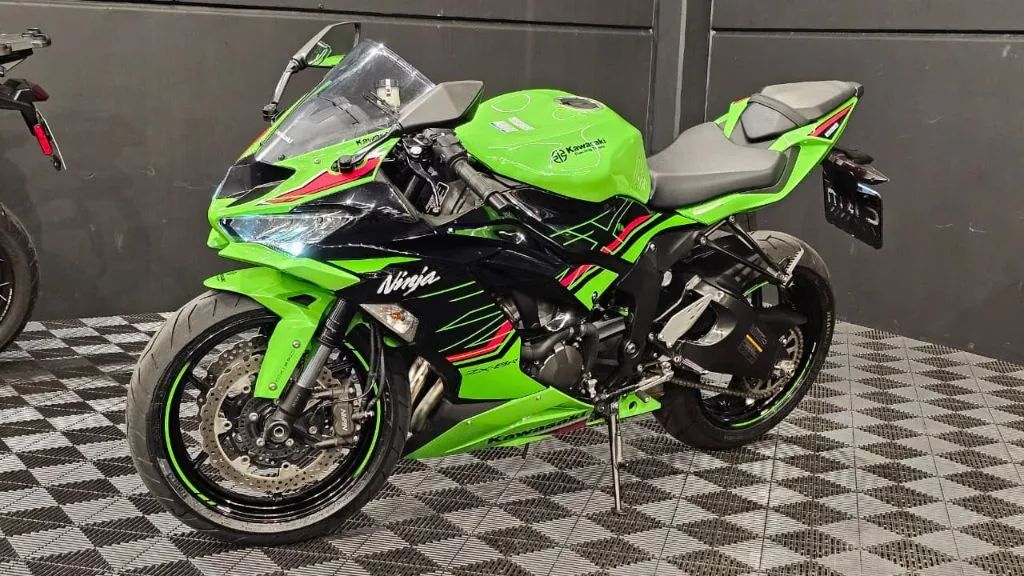 Kawasaki Zx-6r 600cc 2023 - 1478702282 | OLX