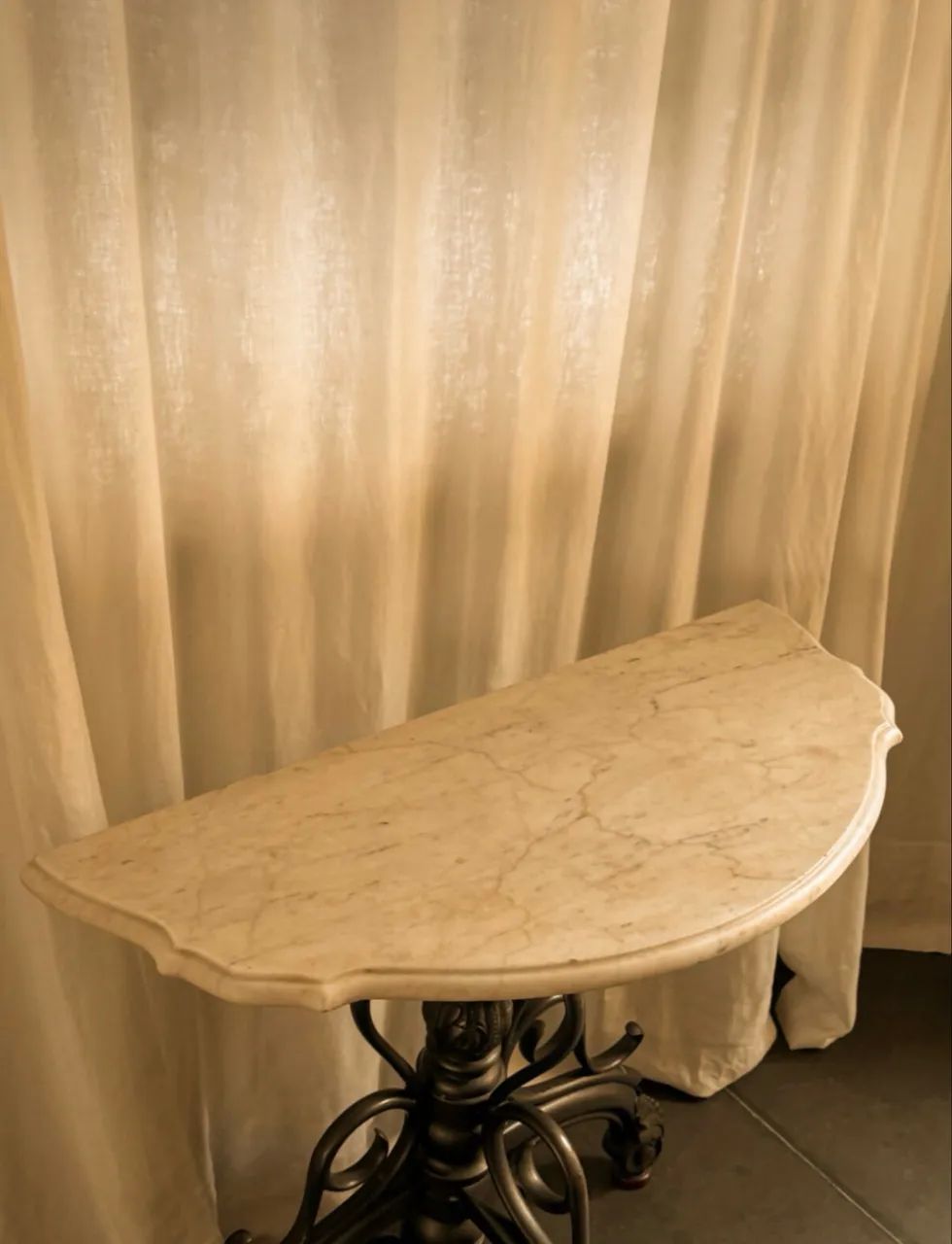 Aparador Thonet com tampo de mármore - Foto 3