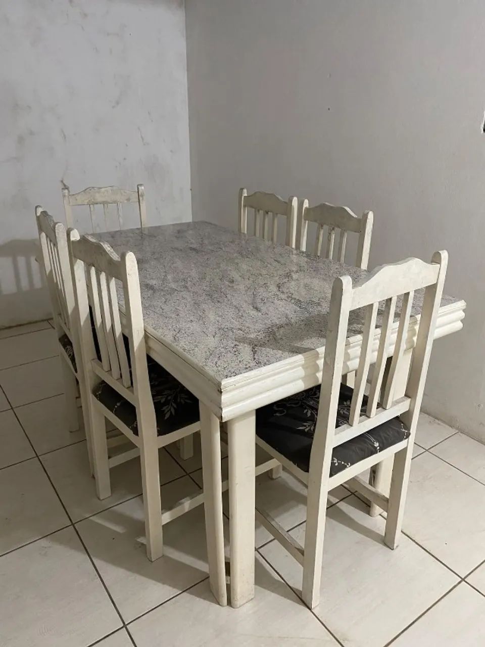 Mesa de Jantar + 6 cadeiras - Foto 4