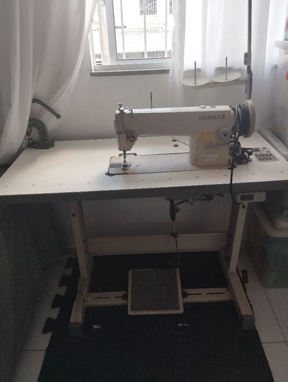 Máquina de costura reta industrial yamata - Foto 3