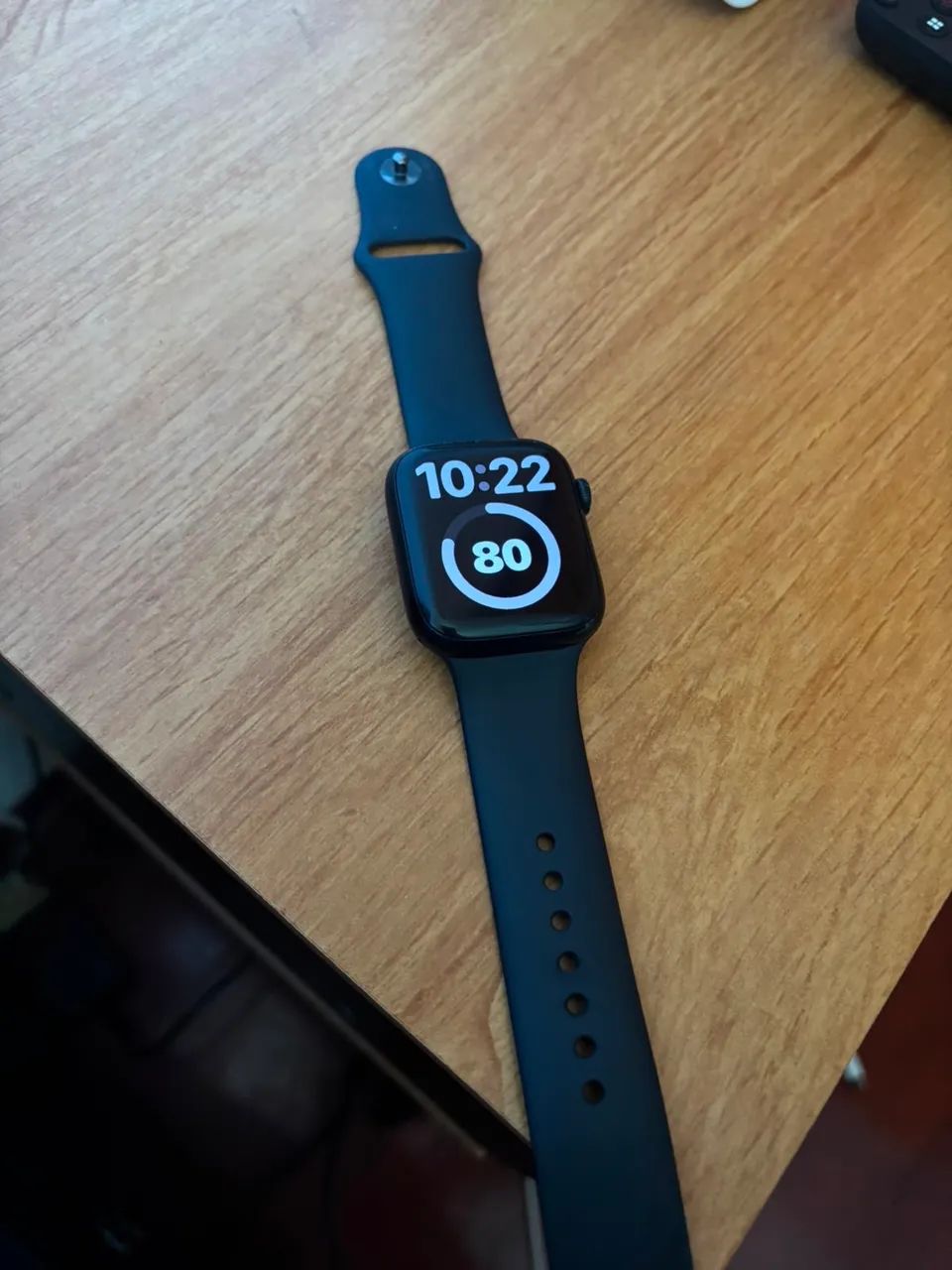 Apple Watch séries 8 - 83% bateria