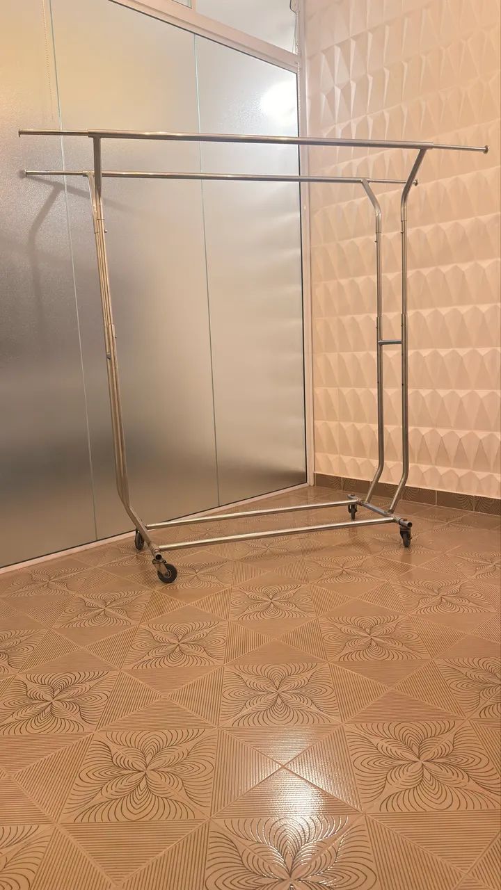 Arara dupla. Com bastões de extensão. Totalmente dobrável.  - Foto 4